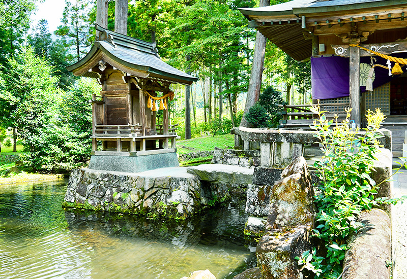 宇奈岐日女神社